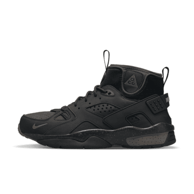 NIKE ACG